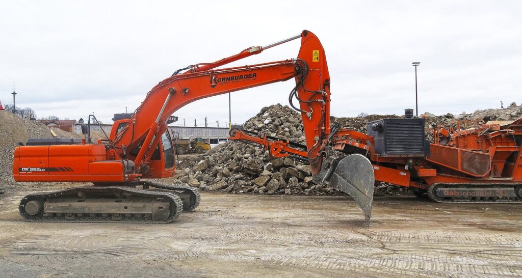 excavator, sorting grapple, demolition-2833951.jpg